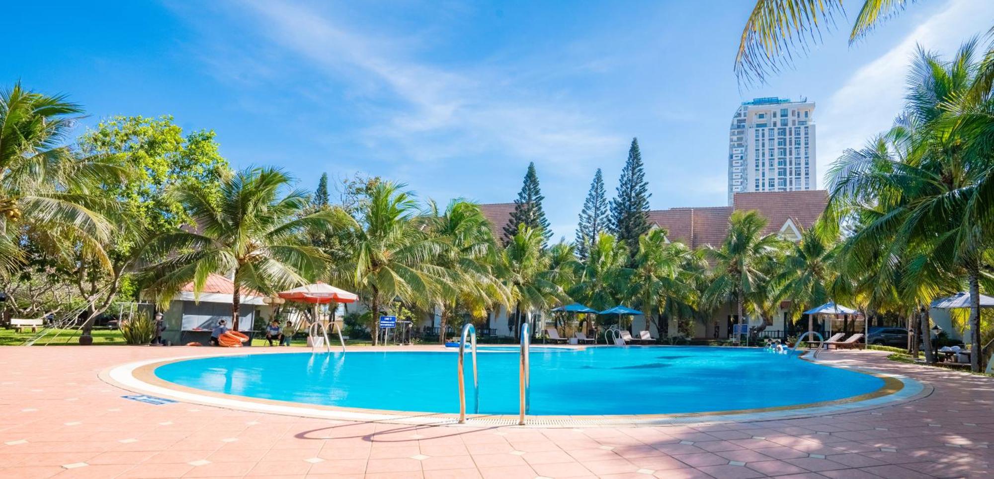 Lotus Vung Tau Resort & Spa Exterior photo