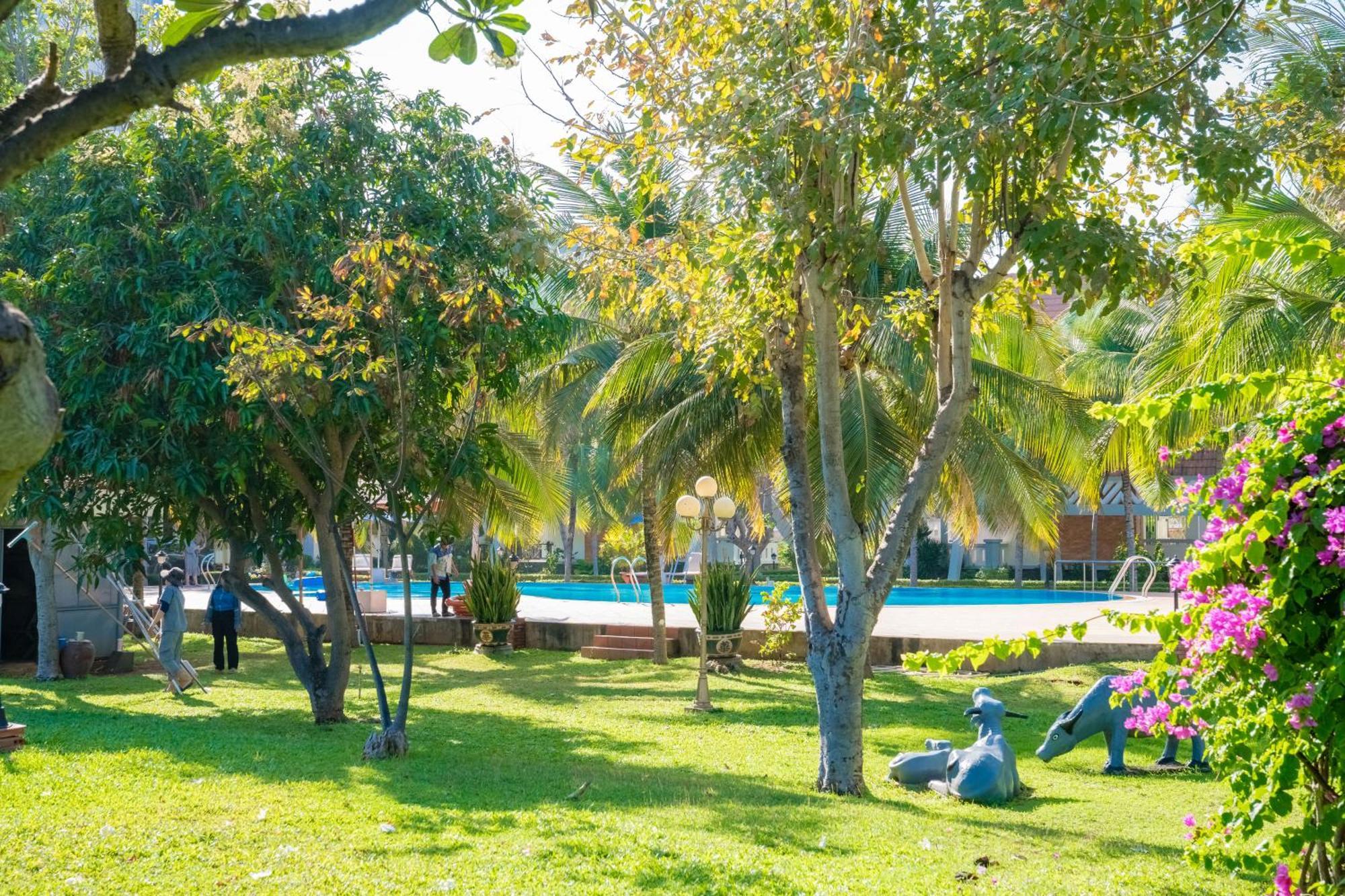 Lotus Vung Tau Resort & Spa Exterior photo